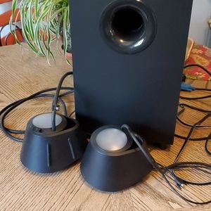 G560 Lightsync PC Gaming Speakers